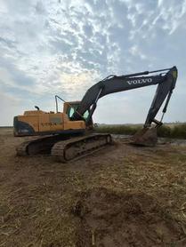 Buy Volvo EC210B Used Excavator / 2 Buy Volvo EC210B Used Excavator / 2