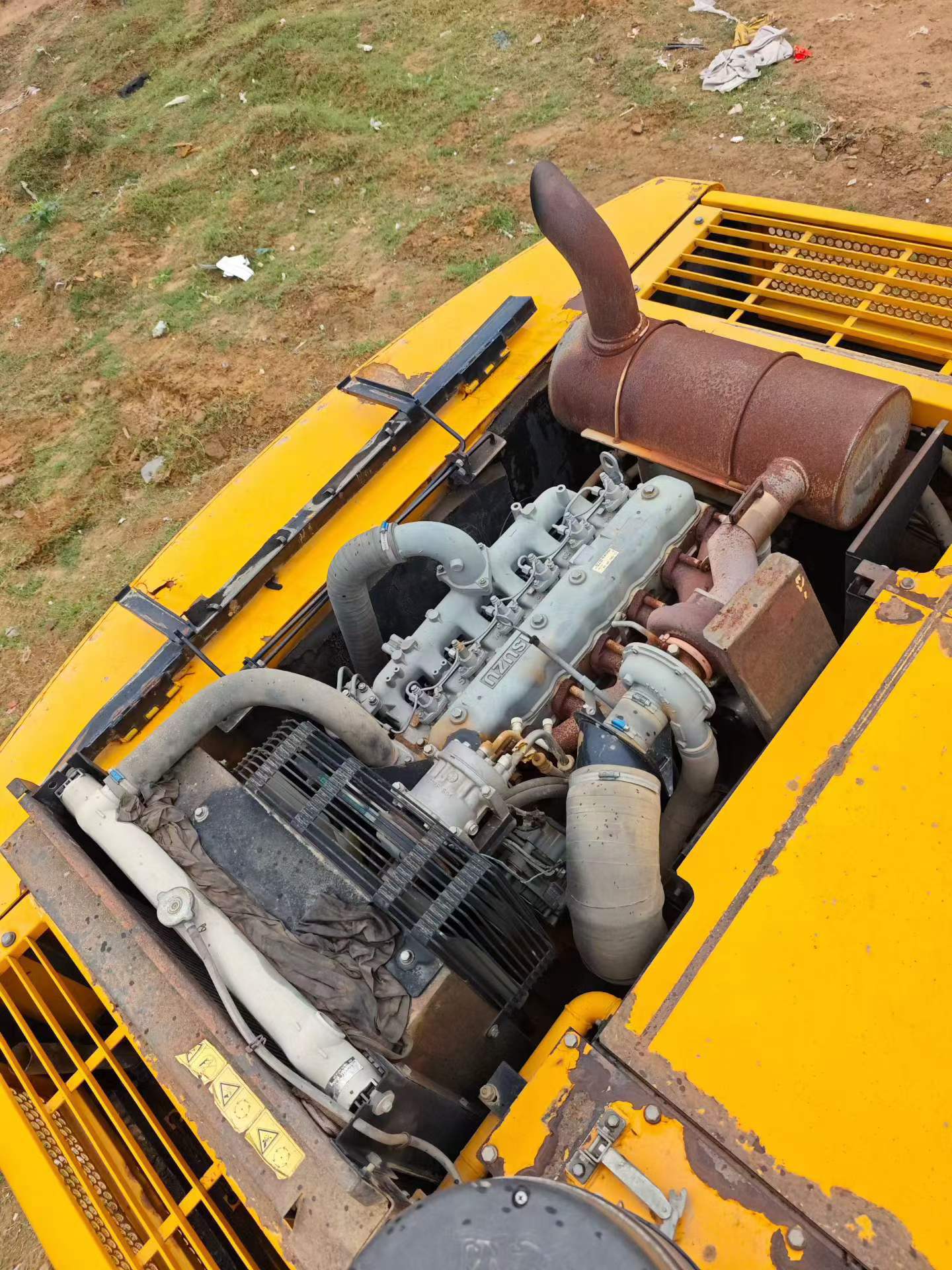 Buy Kato HD1023 Used Excavator / 8