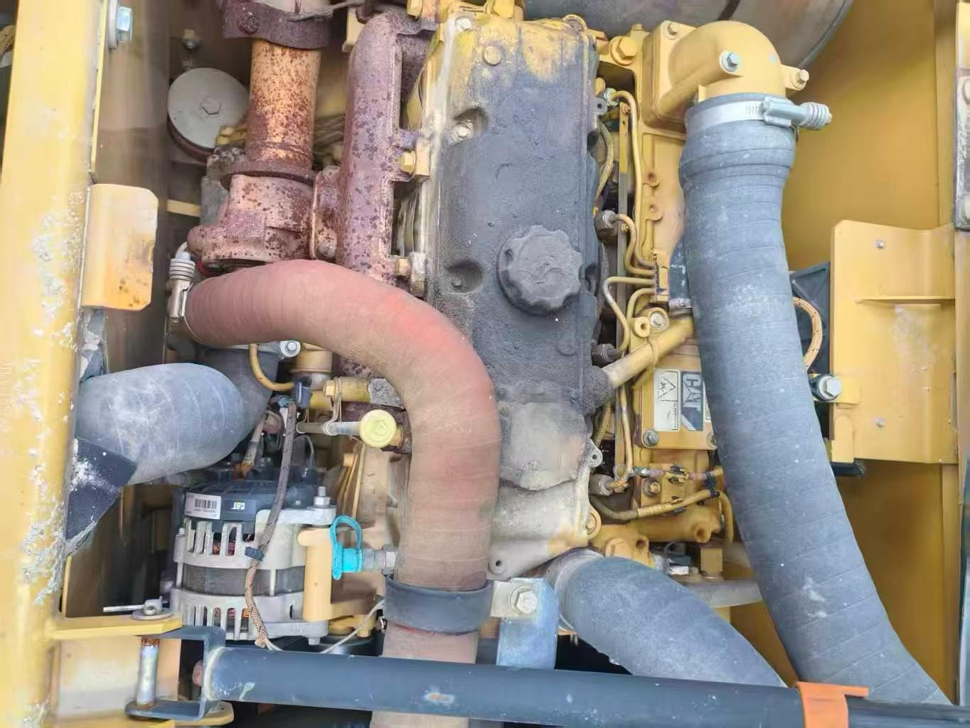 Compre Excavadora Caterpillar 313D Usada / 4