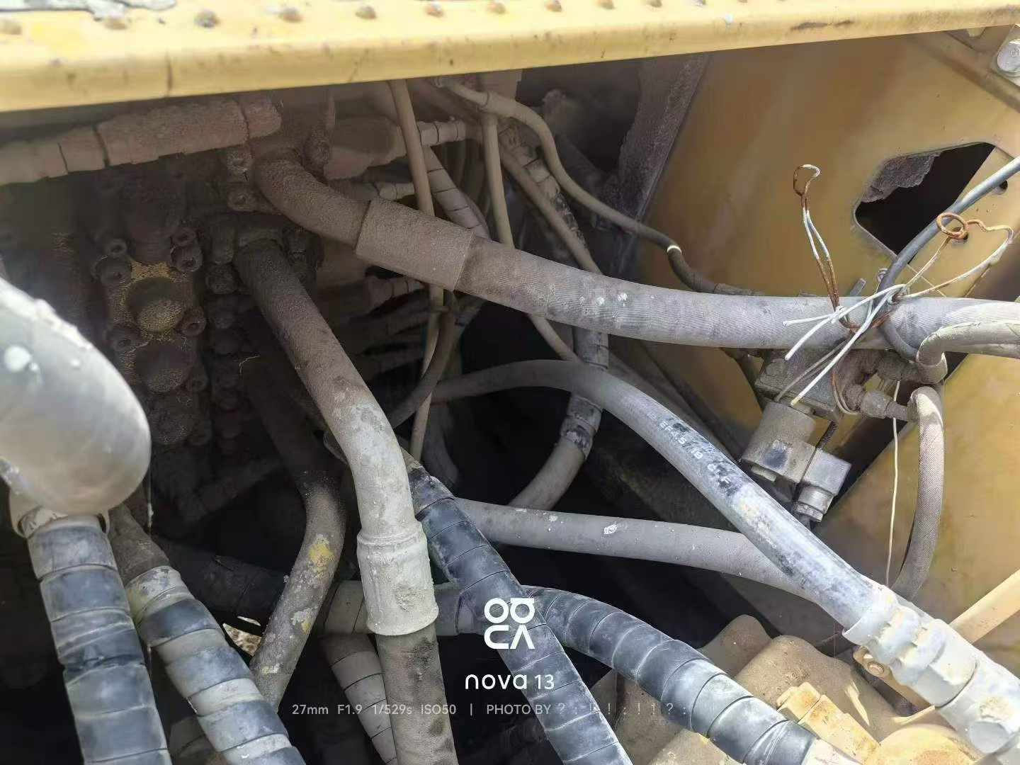 Купить Подержанный Экскаватор Komatsu PC220-8 / 6
