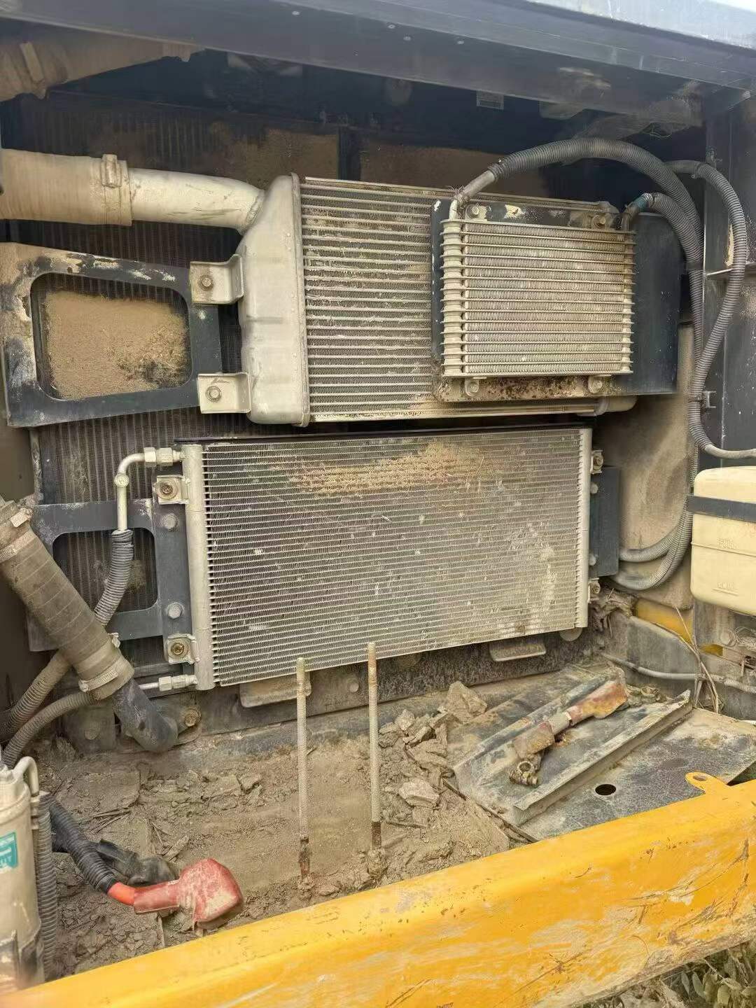 Buy Sumitomo SH210-5 Used Excavator / 2 Buy Sumitomo SH210-5 Used Excavator / 2