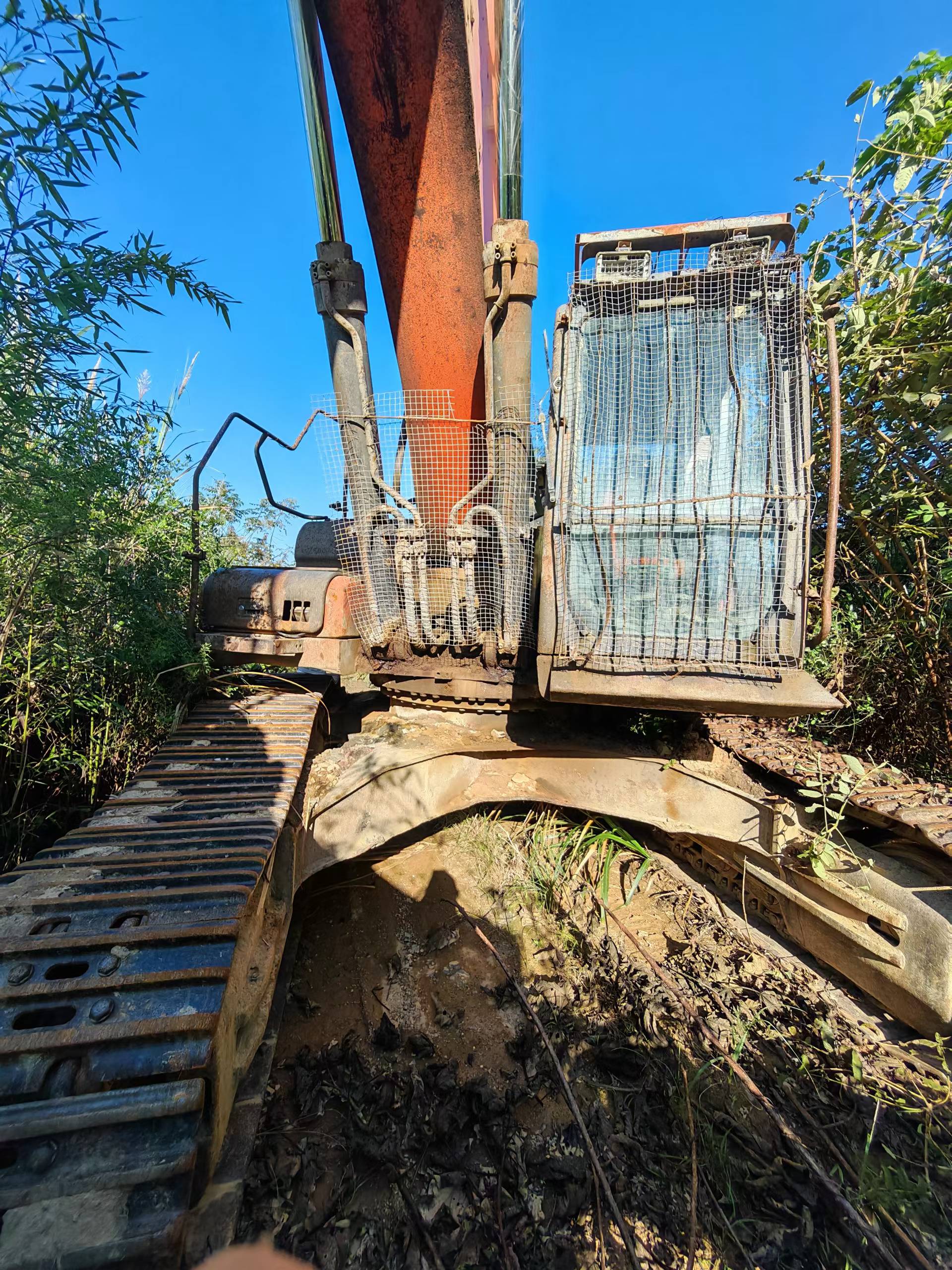 Buy Doosan DX380 Used Excavator / 8