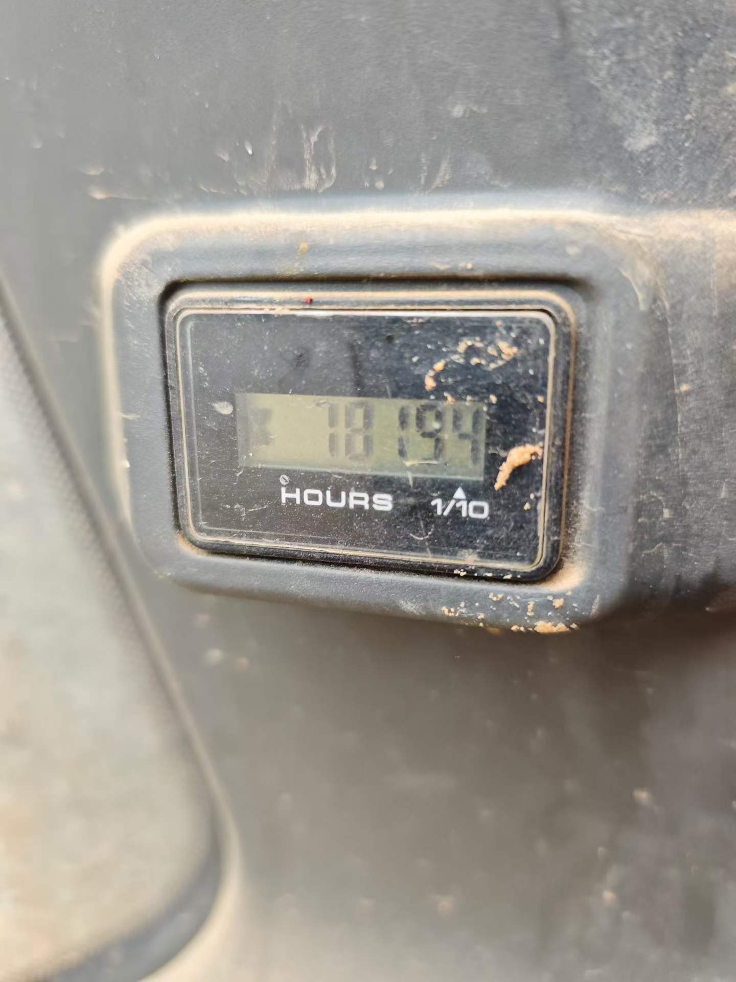 Buy Kato HD1023 Used Excavator / 6