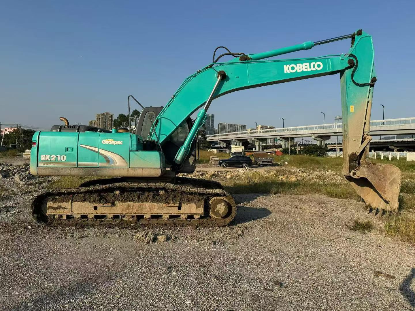 Buy Kobelco SK210 Used Excavator