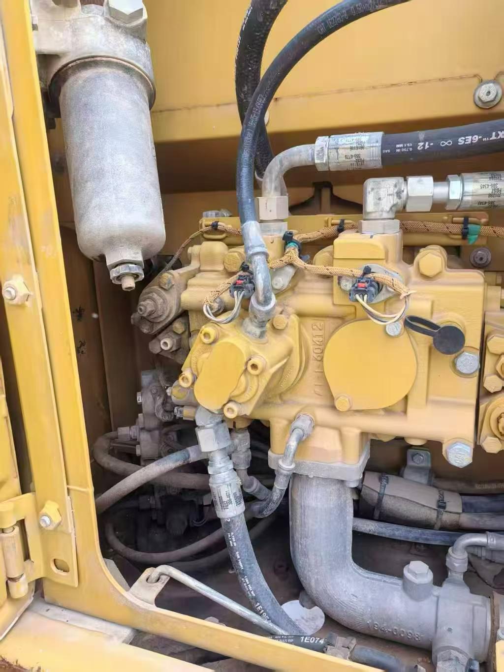 Compre Excavadora Caterpillar 313D Usada / 3