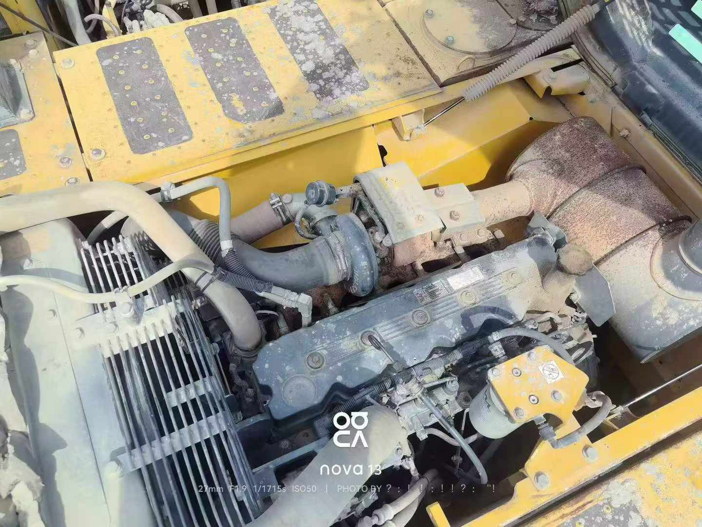 Купить Подержанный Экскаватор Komatsu PC220-8 / 4