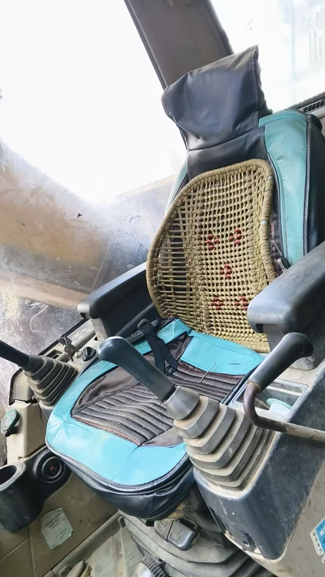 Buy Caterpillar 320CU Used Excavator