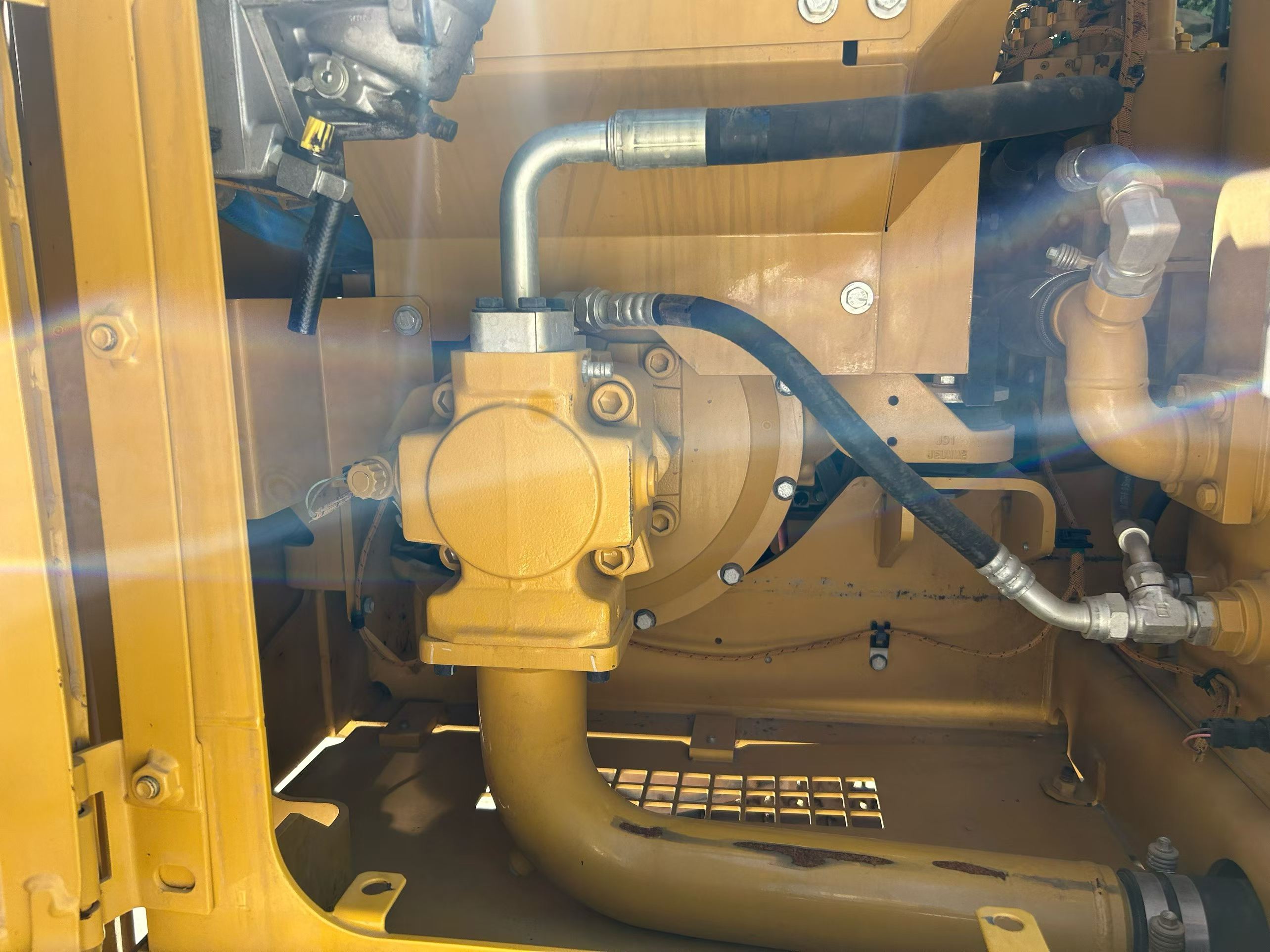 Compre Excavadora Caterpillar 313D Usada / 6