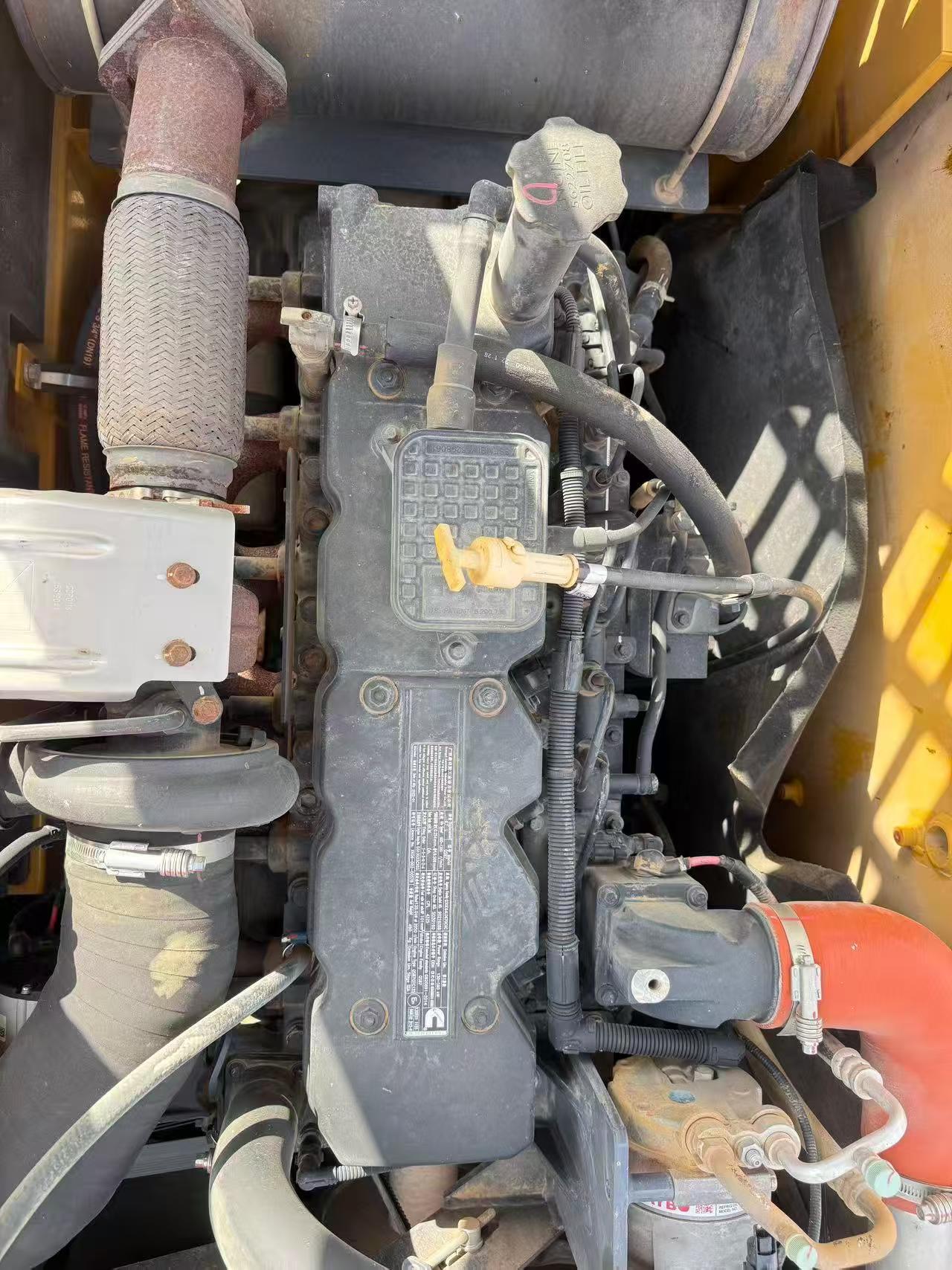 شراء حفارة XCMG XE215 مستعملة / 5