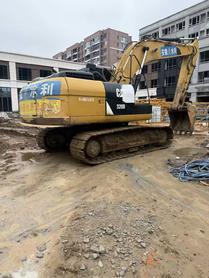 Compre Excavadora Caterpillar 320GC Usada / 2 Compre Excavadora Caterpillar 320GC Usada / 2