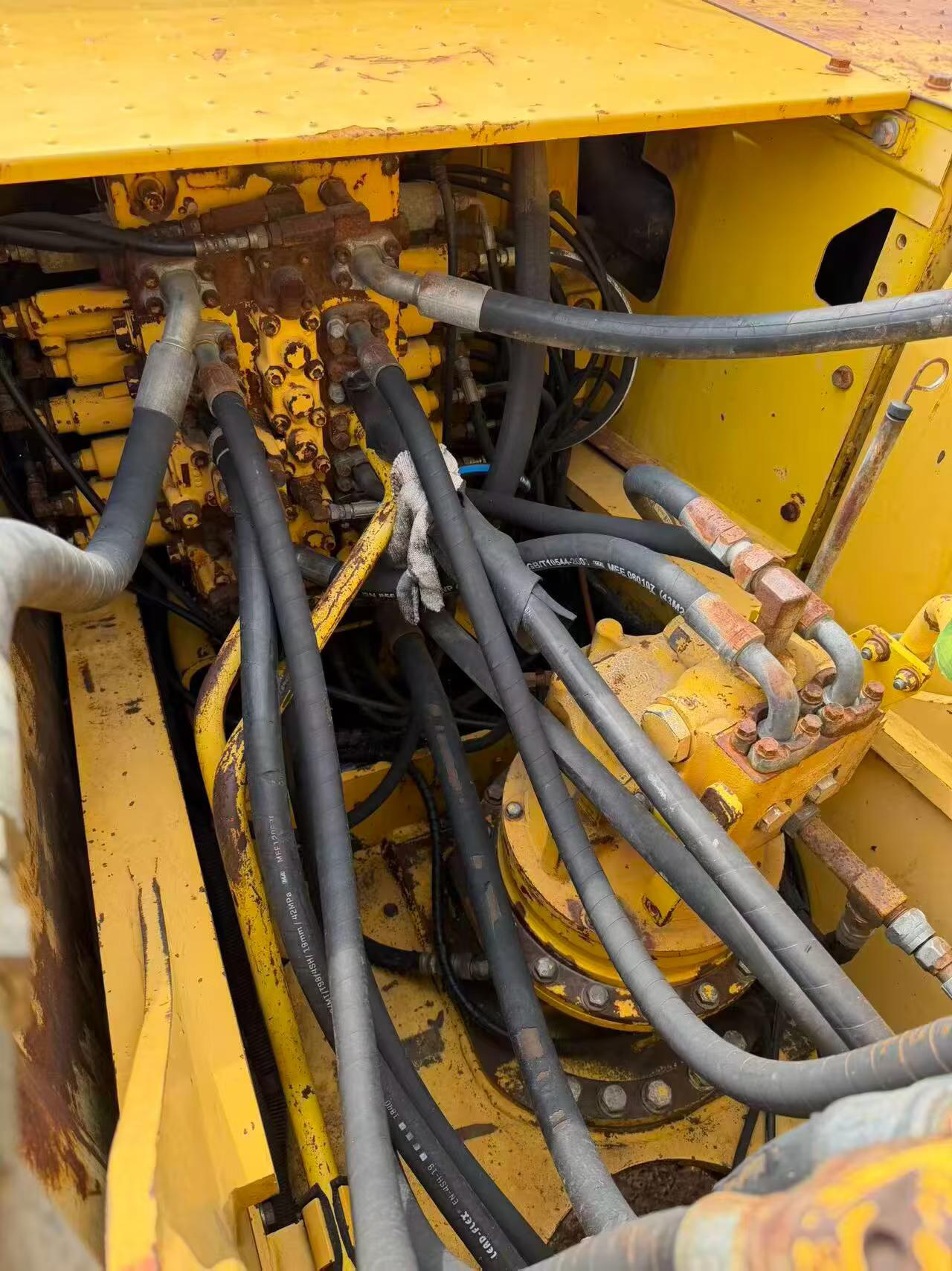 Acheter Pelle Komatsu PC200-8 d'occasion / 6