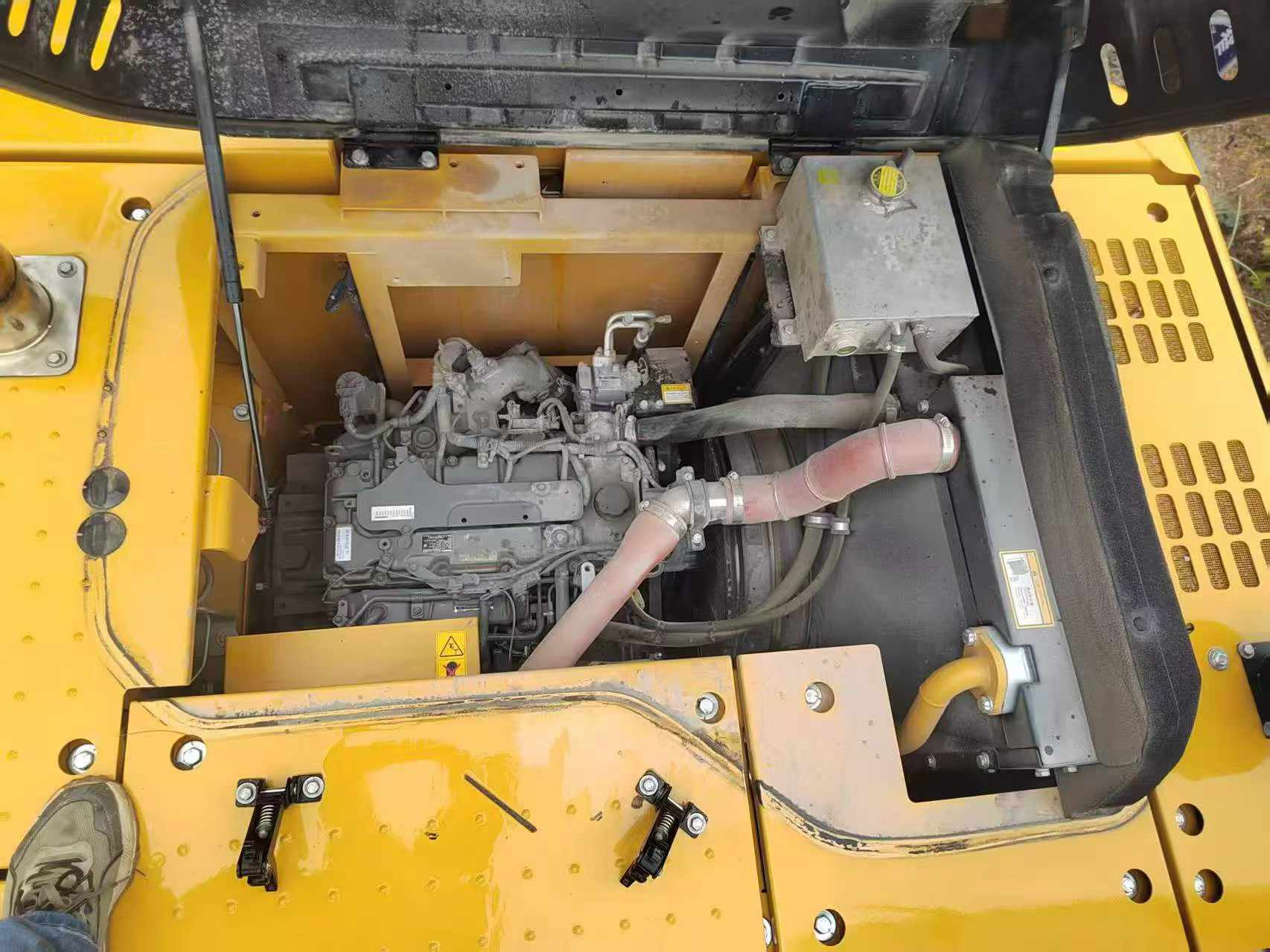 Купить Подержанный Экскаватор Sany SY135 / 5