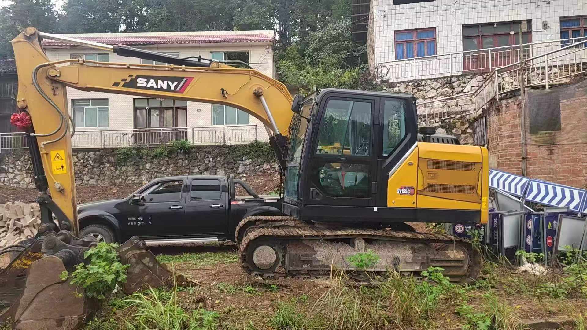 Купить Подержанный Экскаватор Sany SY135 / 6