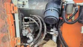 شراء حفارة Hitachi EX70 مستعملة / 2 شراء حفارة Hitachi EX70 مستعملة / 2