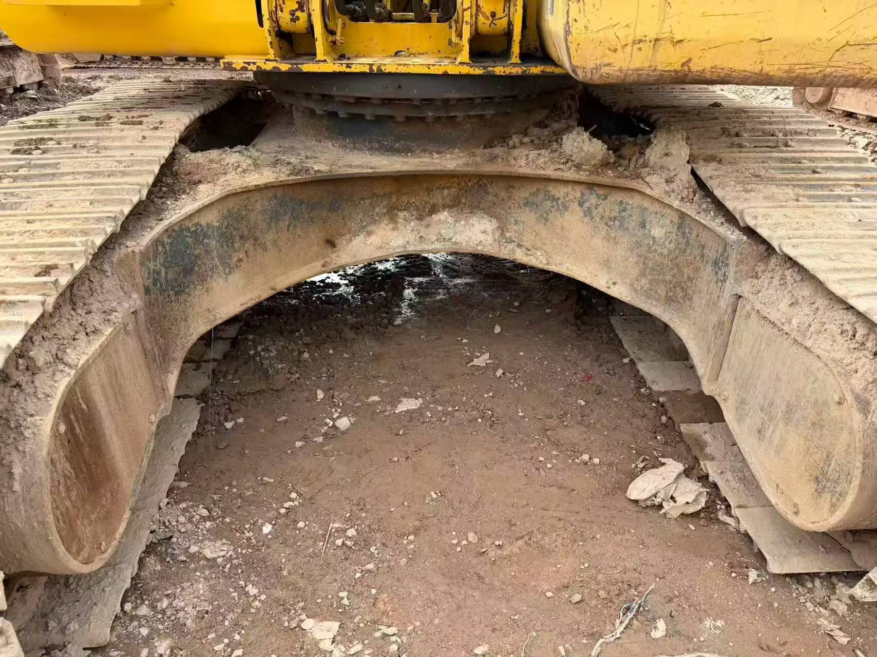 Acheter Pelle Komatsu PC200-8 d'occasion / 9