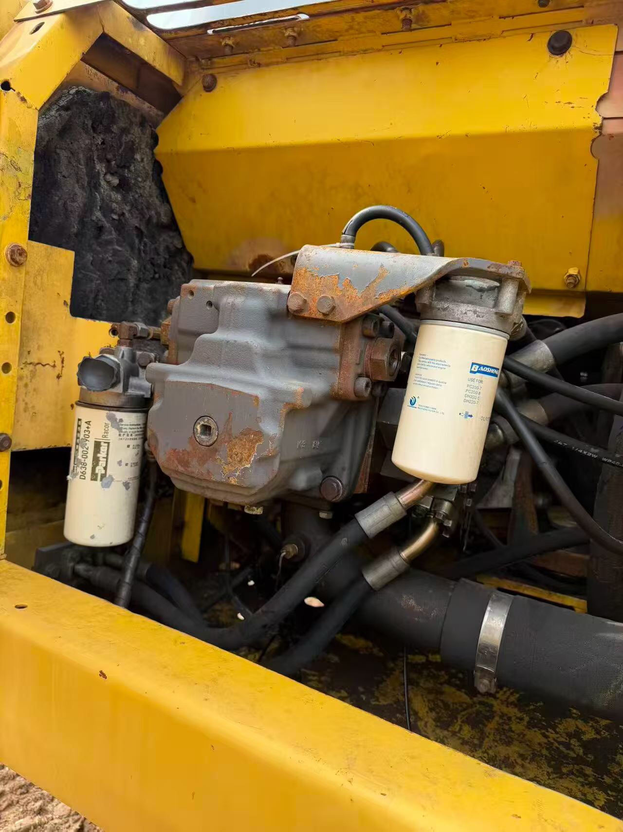 Acheter Pelle Komatsu PC200-8 d'occasion / 7