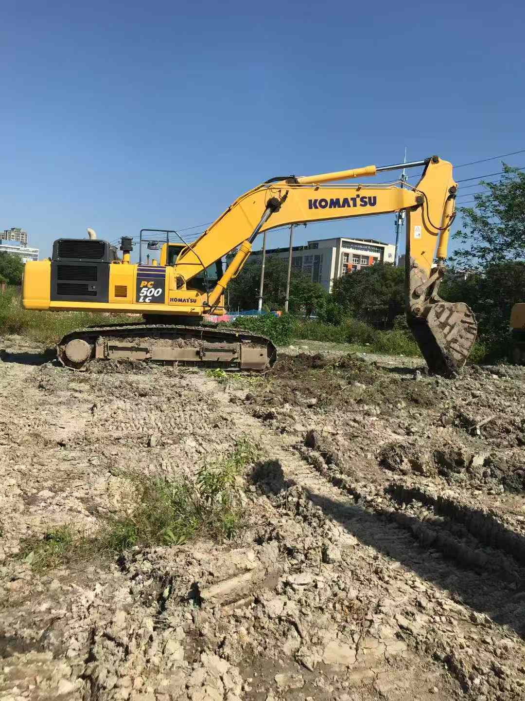 Купить Подержанный Экскаватор Komatsu WA500-3 / 6