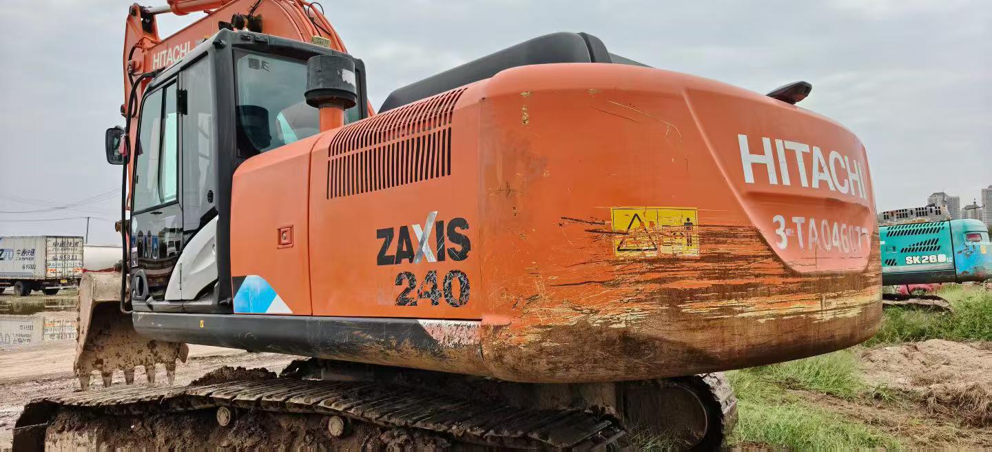 Buy Hitachi ZX240-5A Used Excavator / 8 Buy Hitachi ZX240-5A Used Excavator / 8