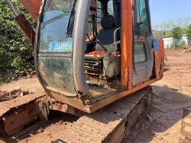 شراء حفارة Hitachi EX70 مستعملة / 7 شراء حفارة Hitachi EX70 مستعملة / 7