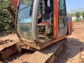 شراء حفارة Hitachi EX70 مستعملة / 7 شراء حفارة Hitachi EX70 مستعملة / 7