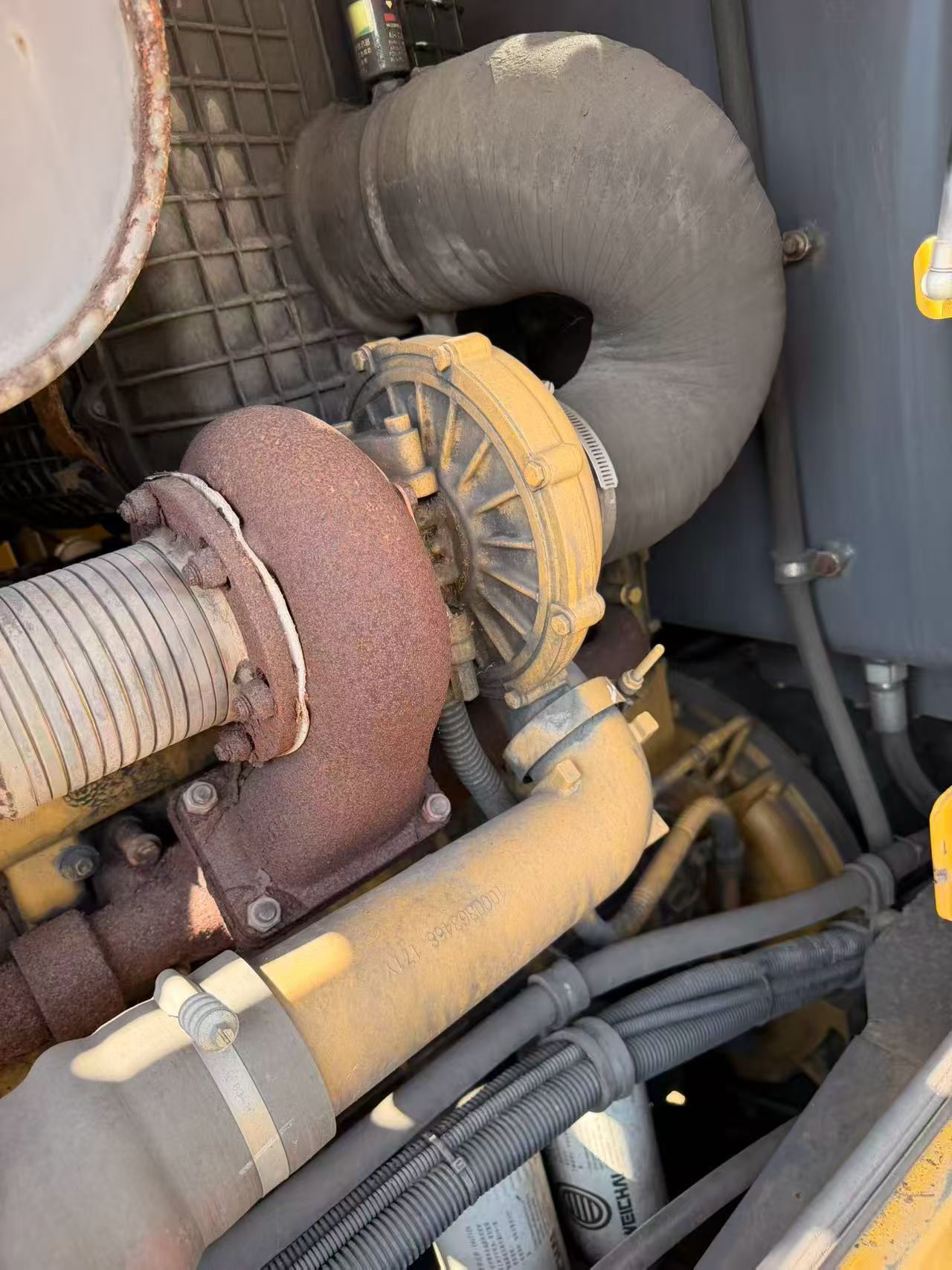 شراء حفارة XCMG XE700C مستعملة / 2