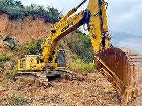 Купить Подержанный Экскаватор Komatsu PC650 / 4 Купить Подержанный Экскаватор Komatsu PC650 / 4