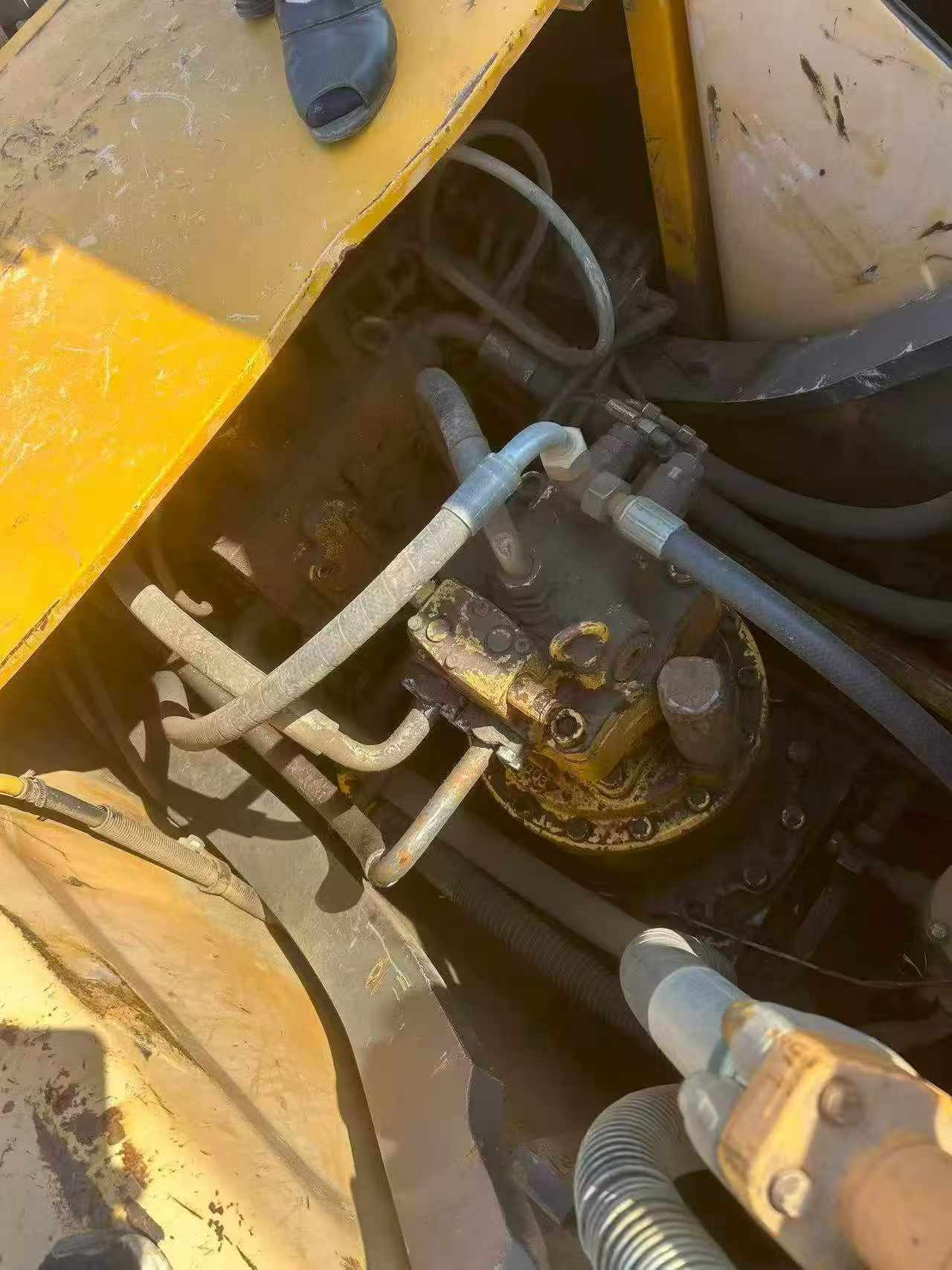 Compre Excavadora Sany SY215C Usada / 2