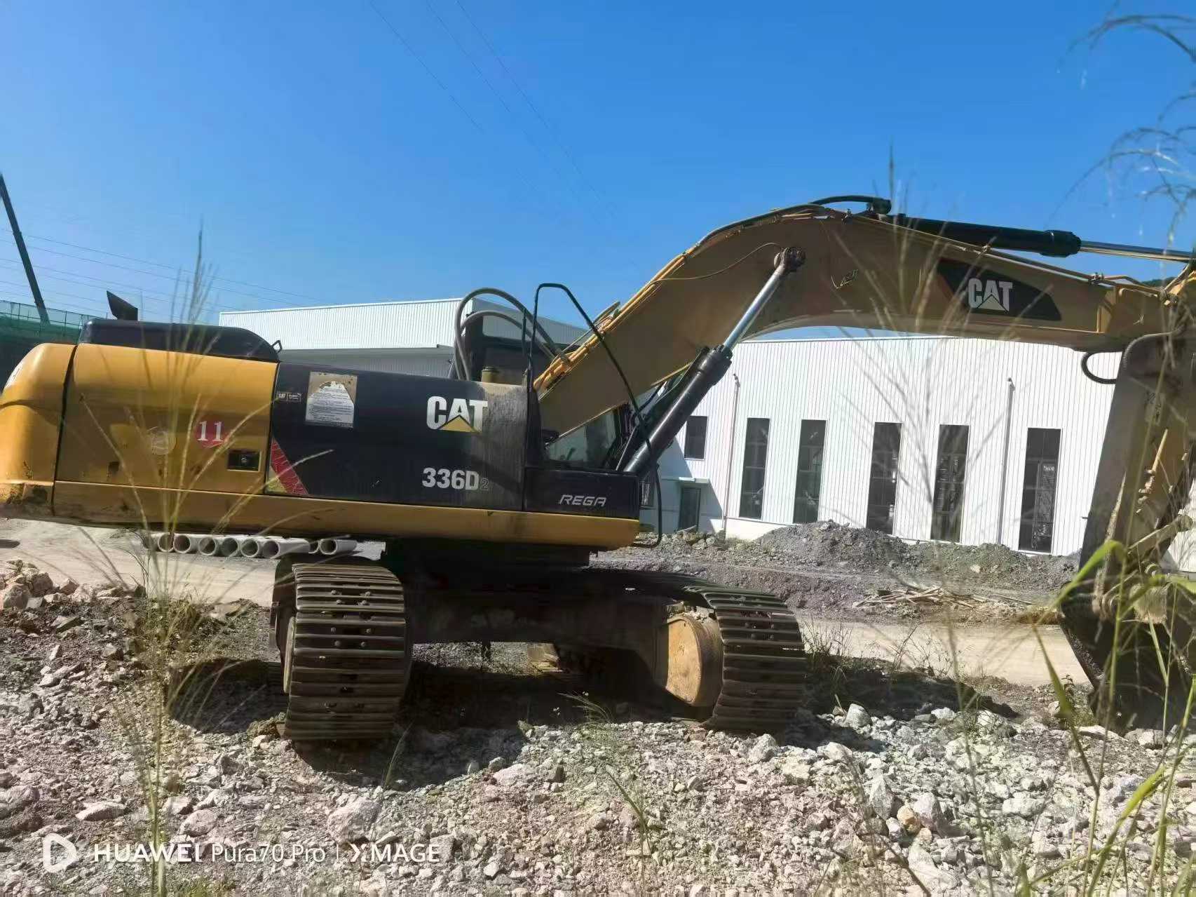 شراء حفارة Caterpillar 336E مستعملة / 3