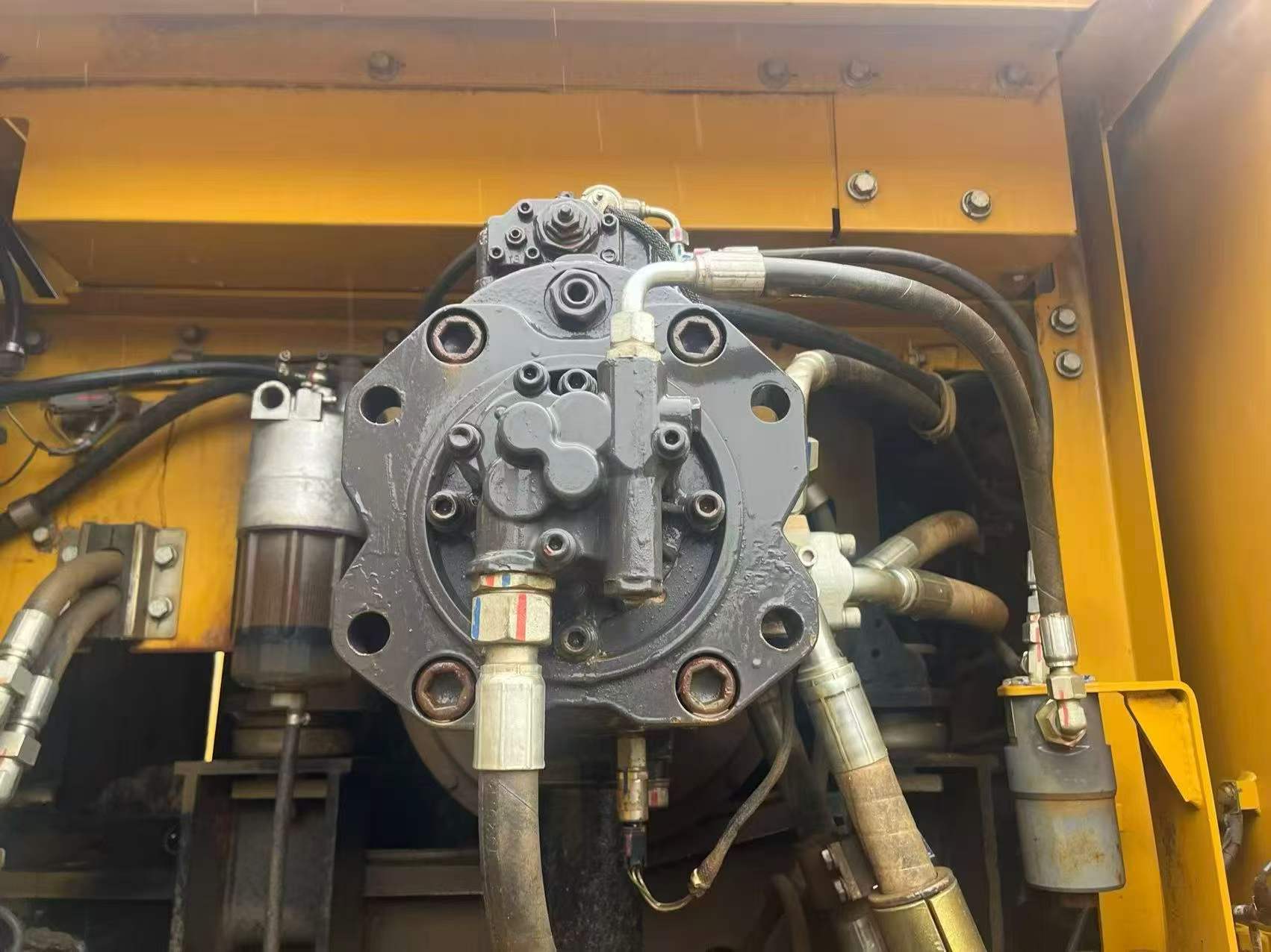Купить Подержанный Экскаватор Sany SY375H / 8