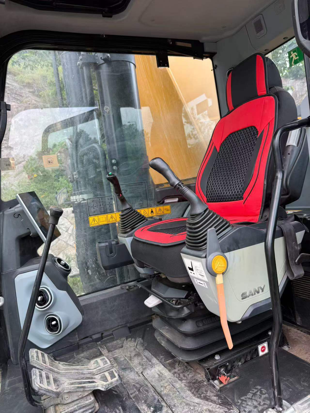 Buy Sany SY900H-S Used Excavator / 5 Buy Sany SY900H-S Used Excavator / 5
