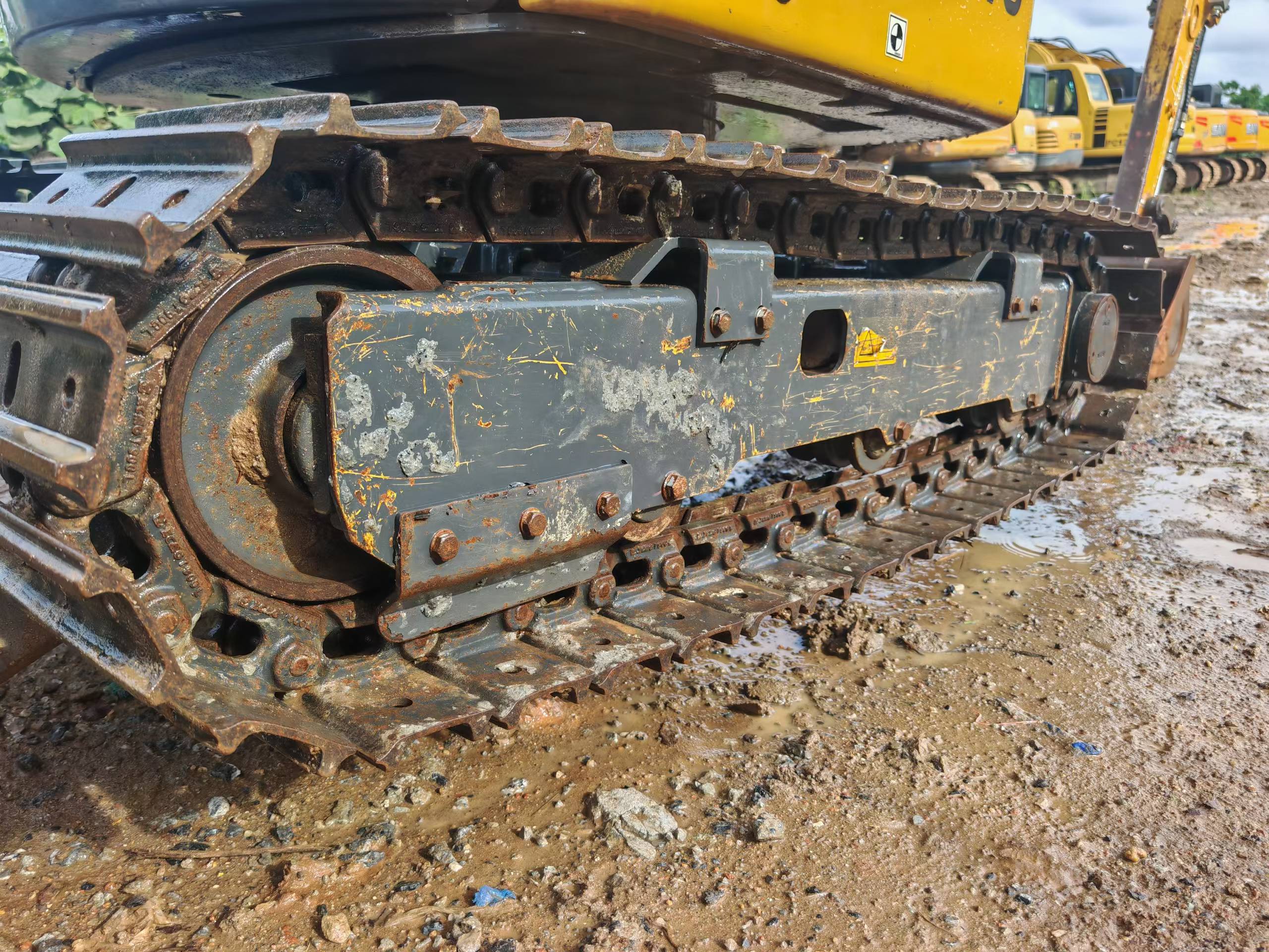 Купить Подержанный Экскаватор XCMG XE17U / 7