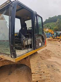 Compre Excavadora Caterpillar 313D Usada / 4 Compre Excavadora Caterpillar 313D Usada / 4
