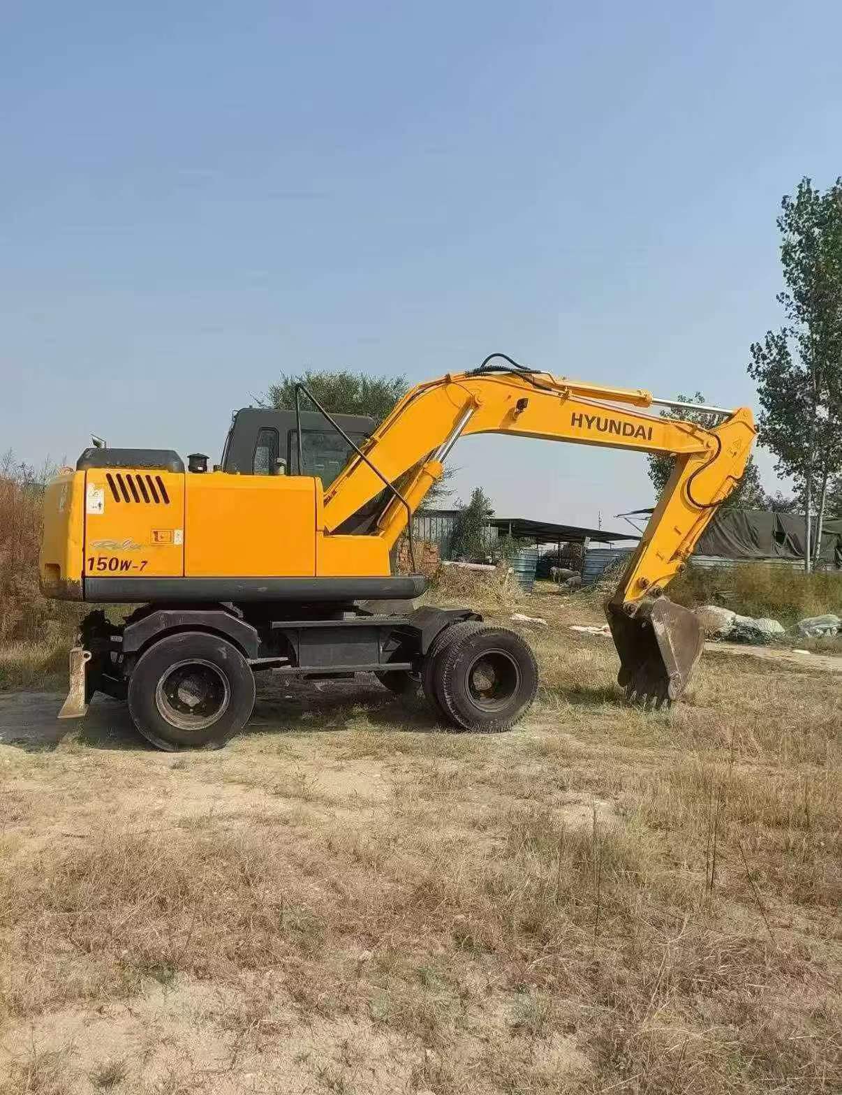 شراء حفارة Hyundai R150-7 مستعملة / 5