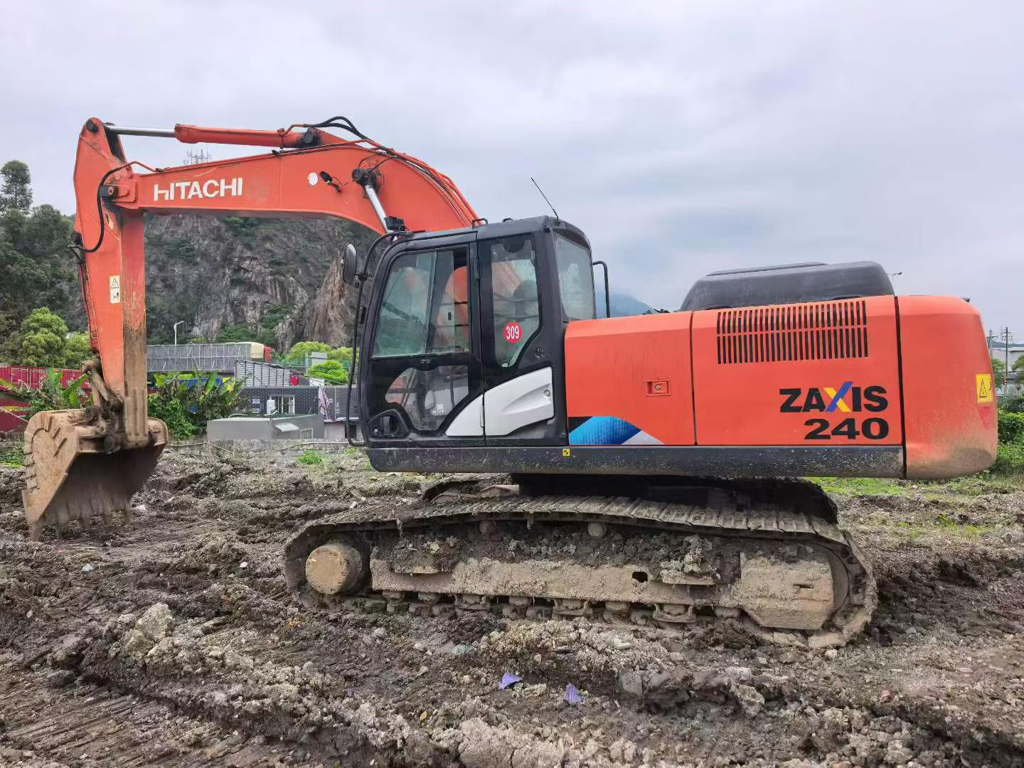 Buy Hitachi ZX240 Used Excavator / 2