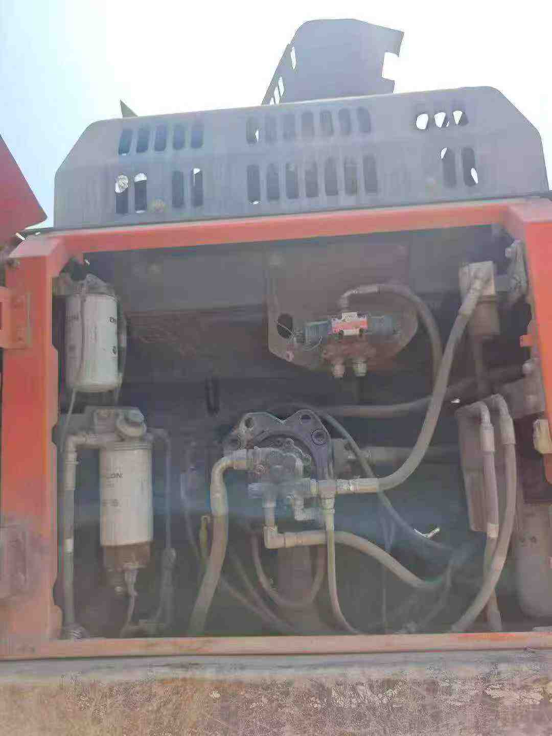 Купить Подержанный Экскаватор Doosan DH300-5 / 4