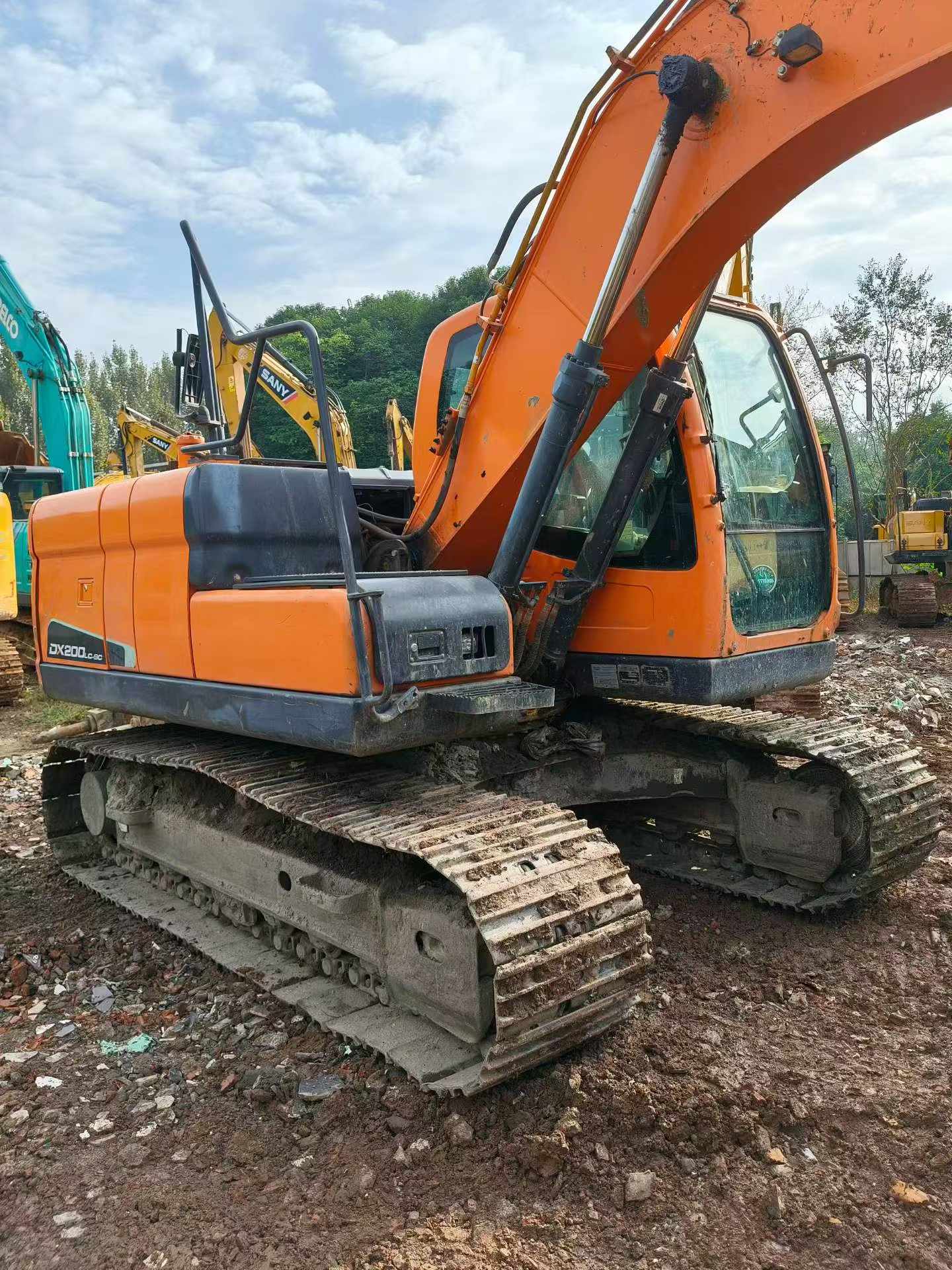 Acheter Pelle Doosan S130W-3 d'occasion / 3