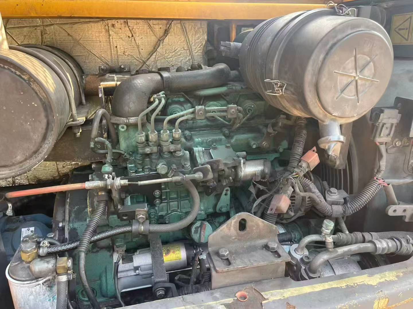 Compre Excavadora Volvo EC55D Usada / 6