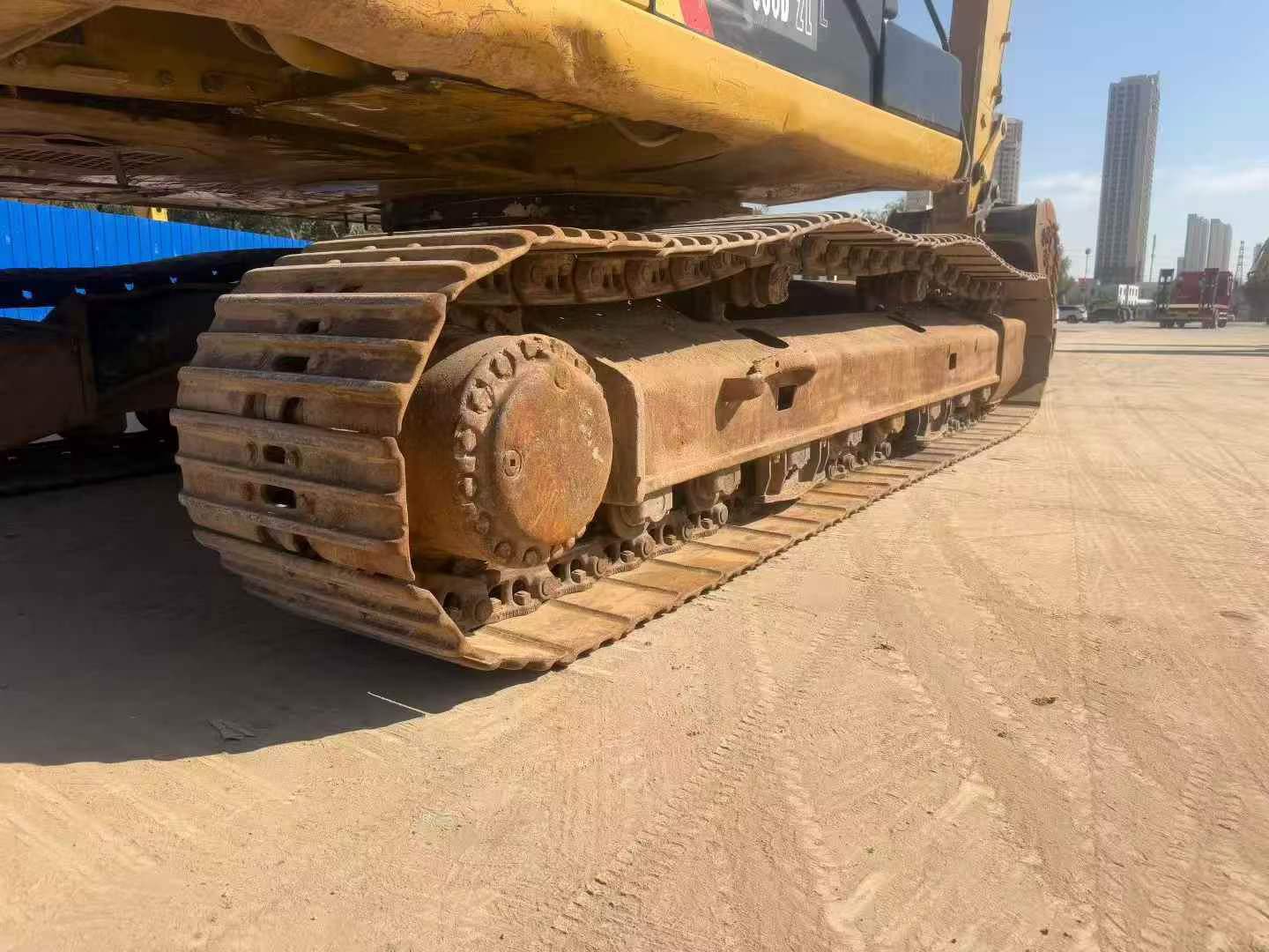 Compre Escavadeira Caterpillar 326DL Usada / 9 Compre Escavadeira Caterpillar 326DL Usada / 9