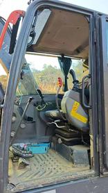 Compre Excavadora Volvo EC75D Usada / 5 Compre Excavadora Volvo EC75D Usada / 5