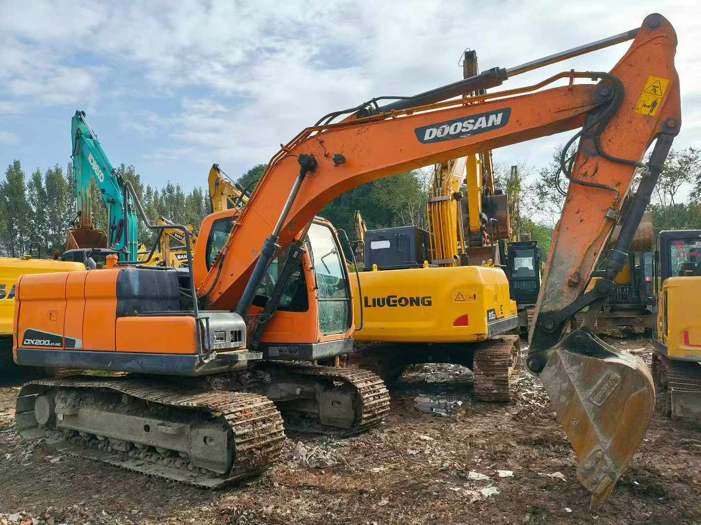 Acheter Pelle Doosan S130W-3 d'occasion / 2