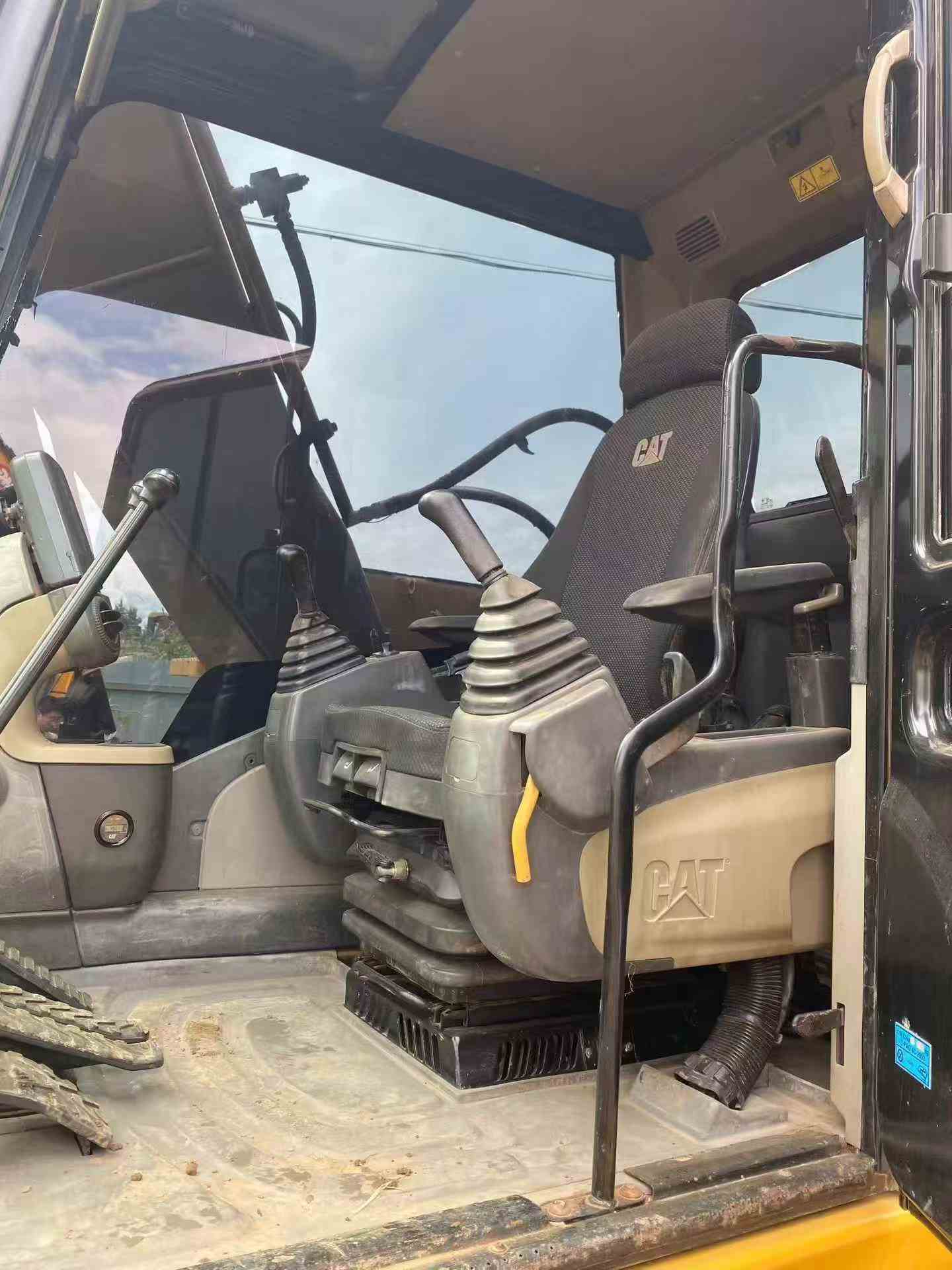 شراء Caterpillar 312D2GC مستعمل حفارة