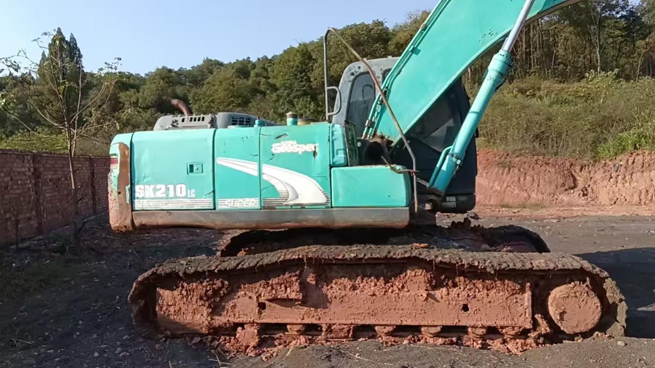 Купить Подержанный Экскаватор Kobelco SK210 / 9