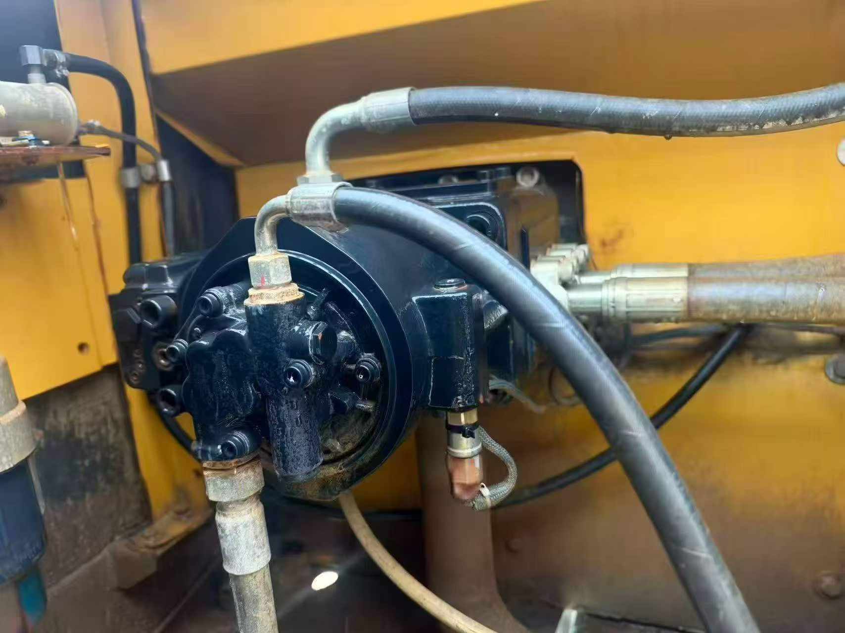 Купить Подержанный Экскаватор Sany SY245H / 6