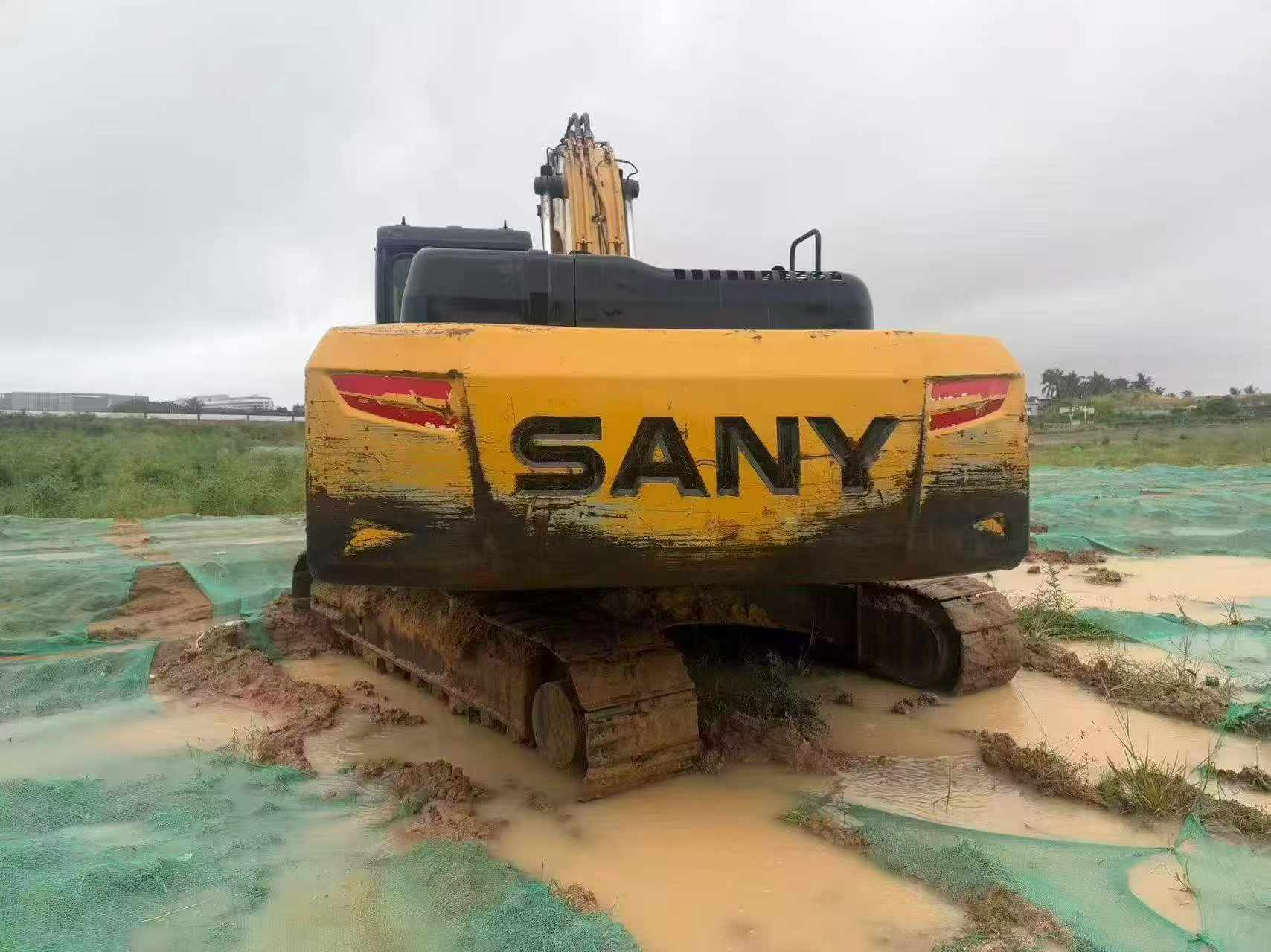 Купить Подержанный Экскаватор Sany SY245H / 2