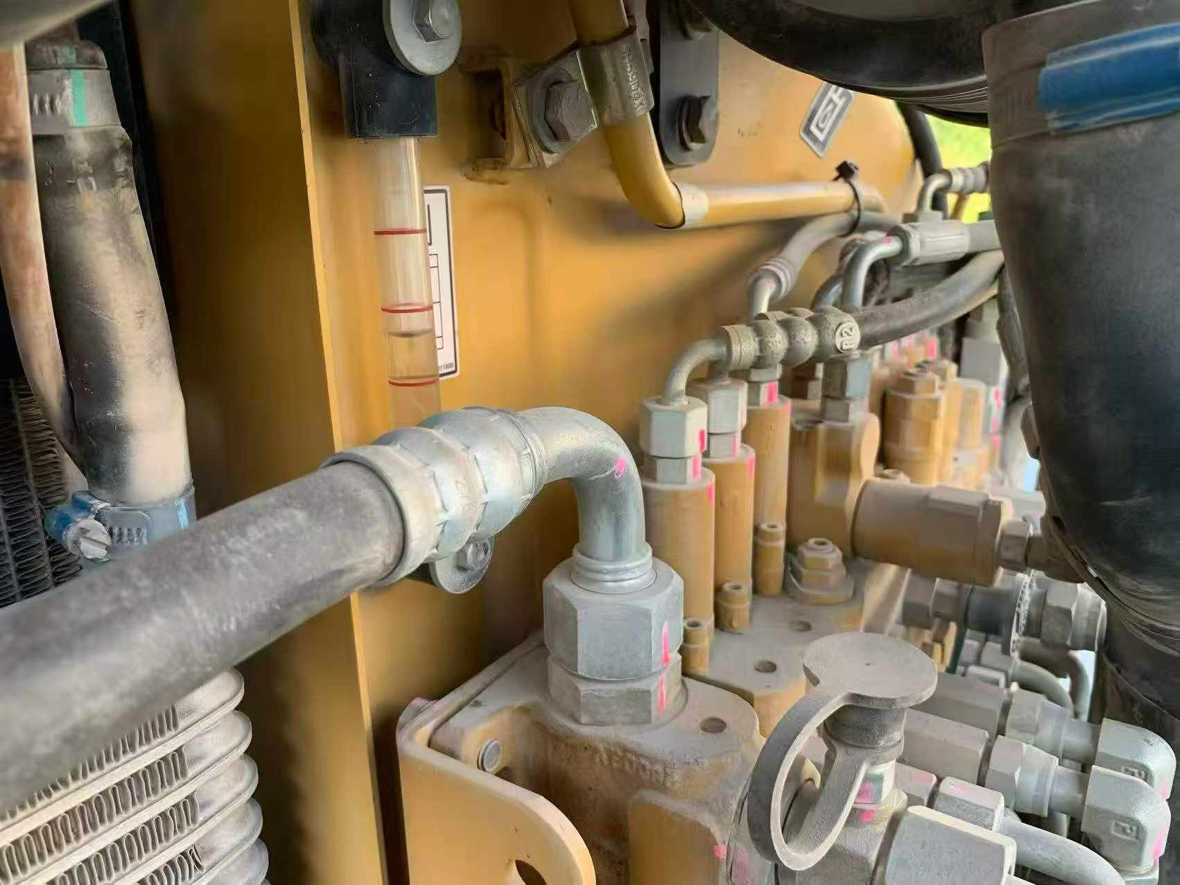 Compre Excavadora Caterpillar 303CCR Usada / 5
