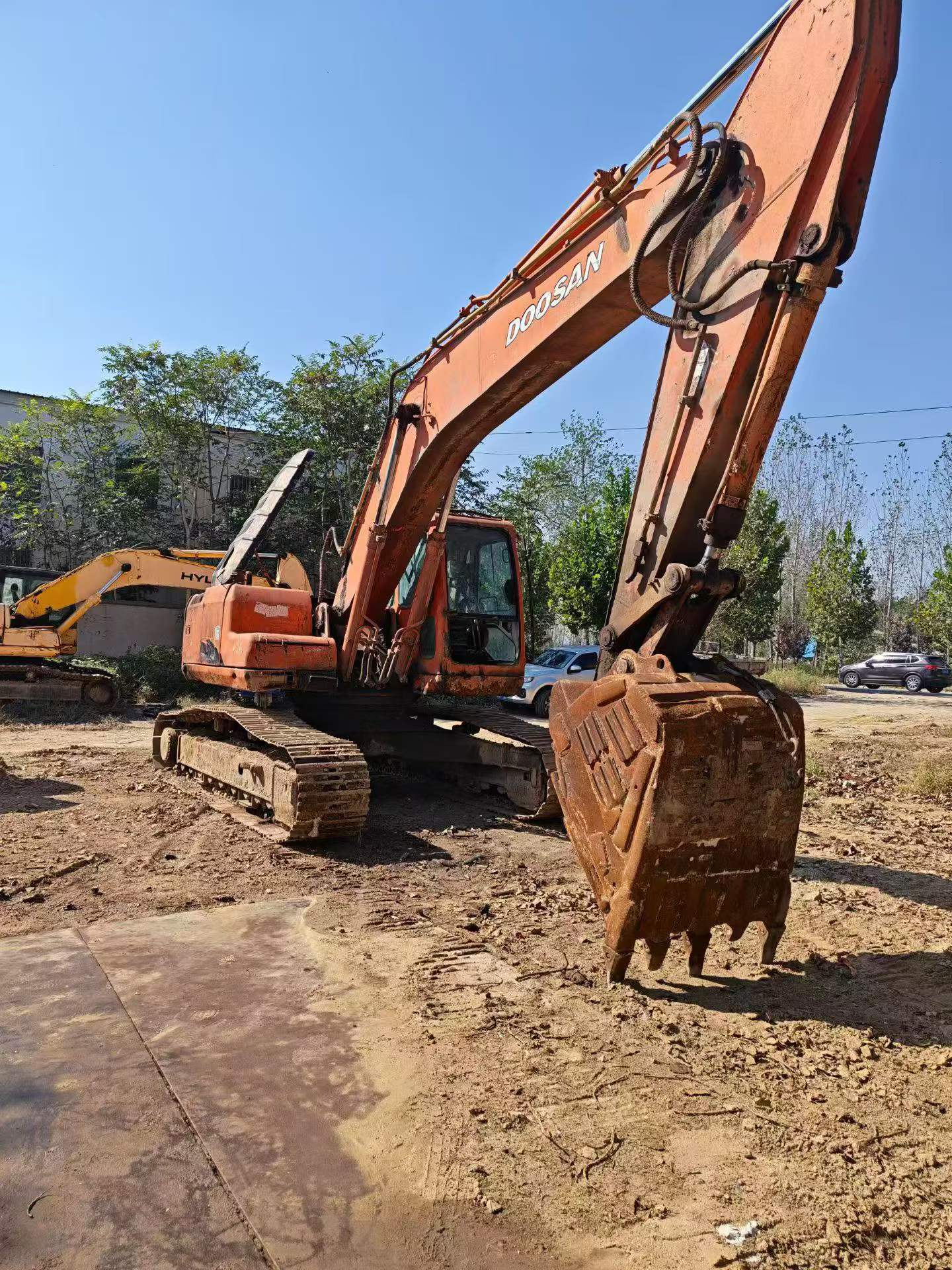 Купить Doosan DH220 Подержанный Экскаватор