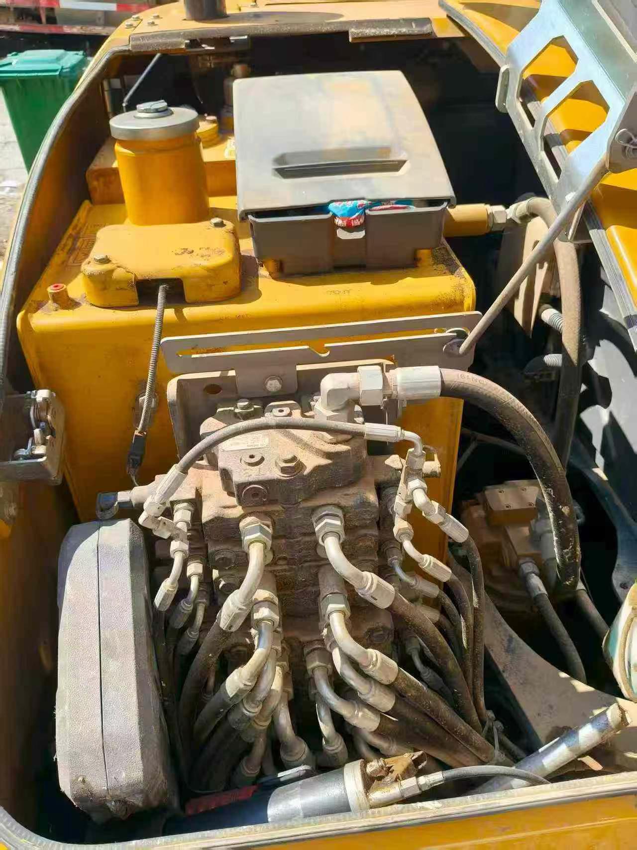 شراء حفارة XCMG XE60 مستعملة / 5