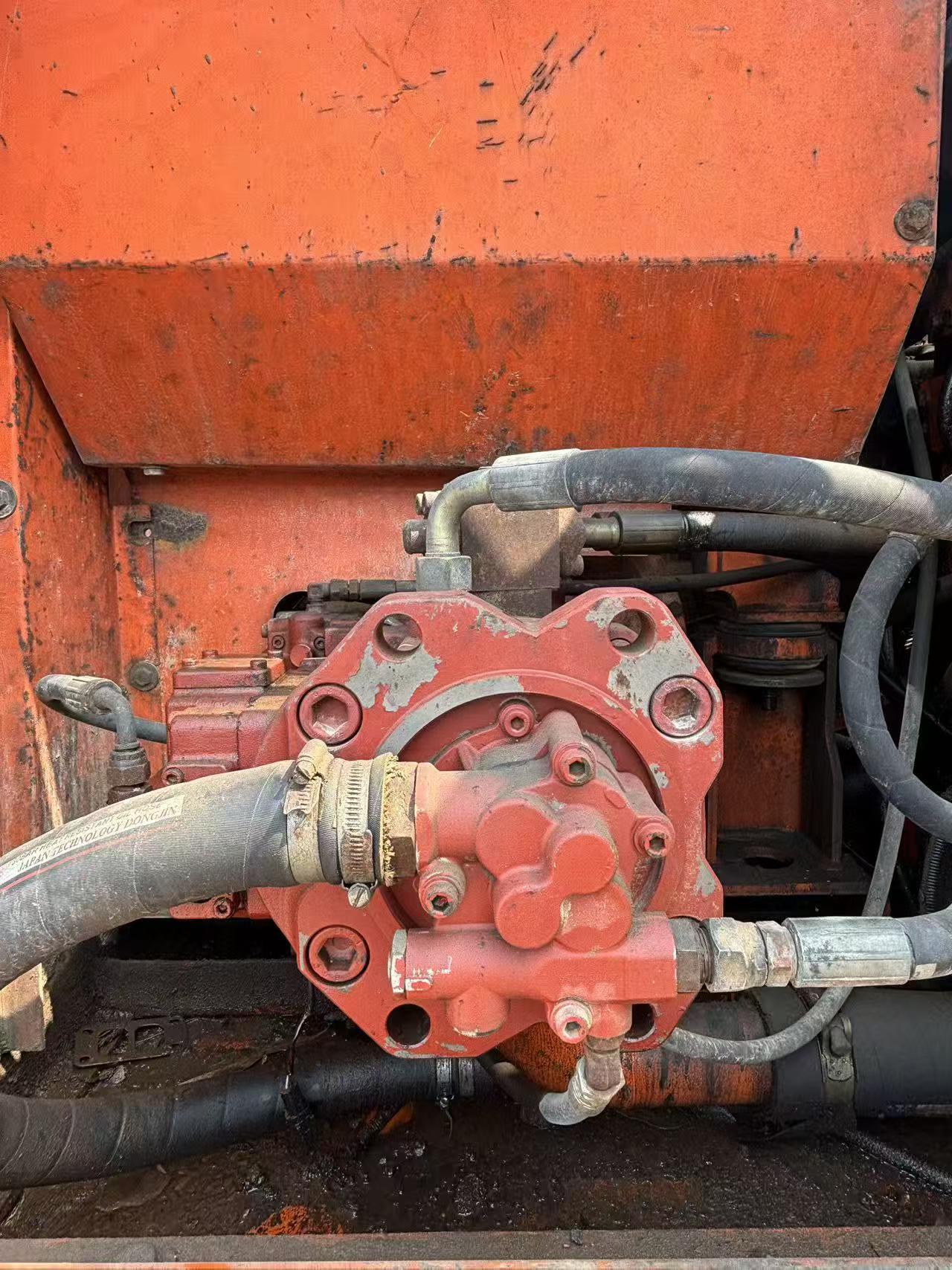 شراء حفارة Doosan DH225-7 مستعملة / 3