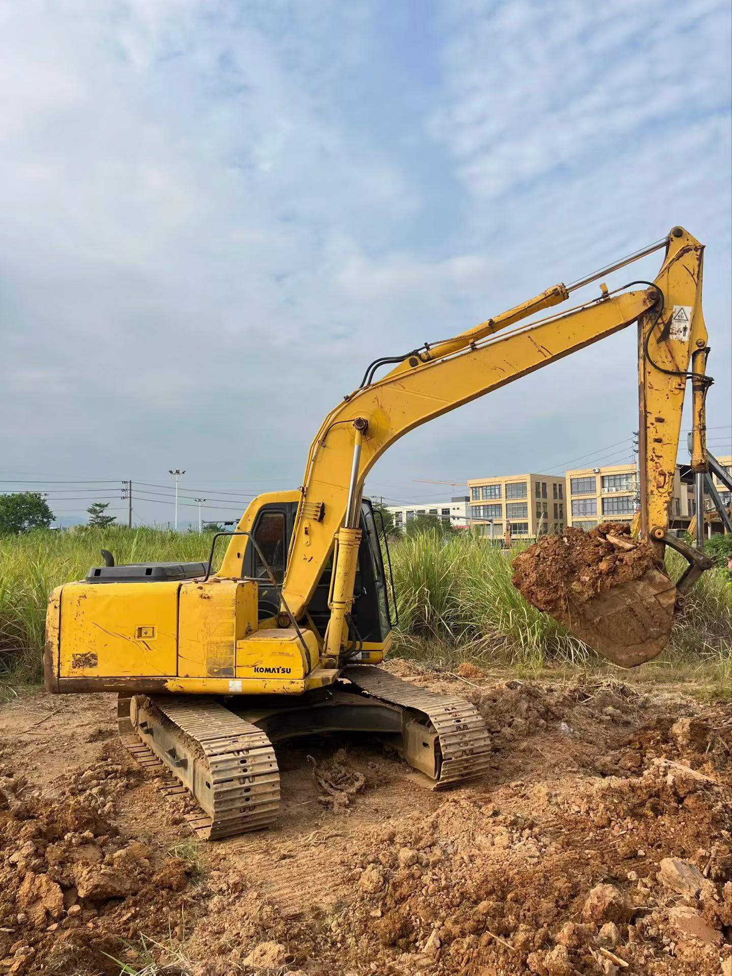 Acheter Pelle Komatsu PC120-6 d'occasion / 3