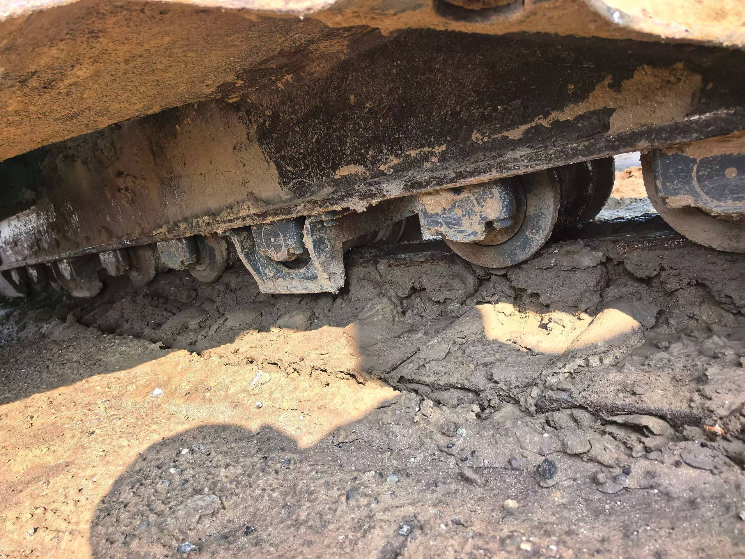 Compre Excavadora Doosan DH220-3 Usada / 3